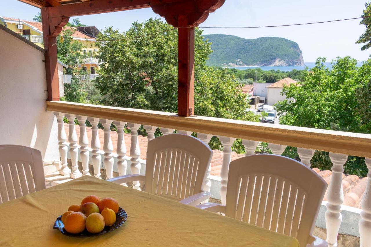 Vuko I Magdalena Midzor Daire Petrovac Dış mekan fotoğraf